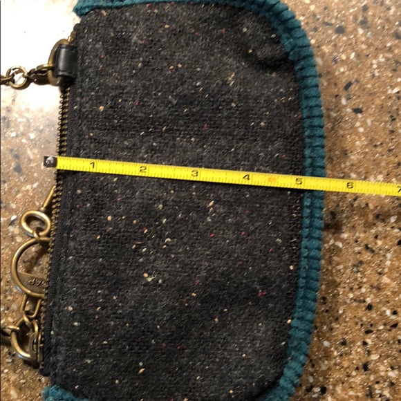 Super Cute Wristlet/Clutch - Picture 4 of 6